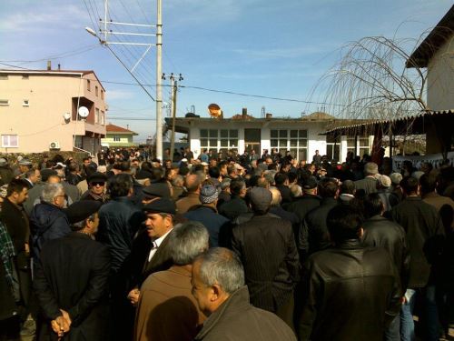 adatepe-koyu-termik-santral-protesto-1